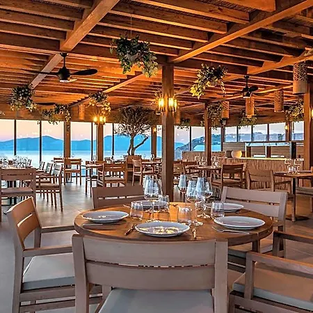 Oniro Mykonos - A Shanti Collection Hotel Mykonos Town